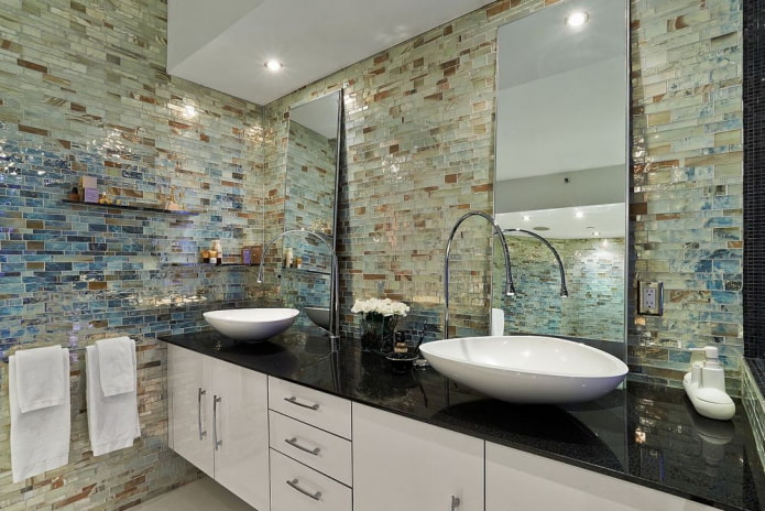 stone mosaic in the interior of the bathroom