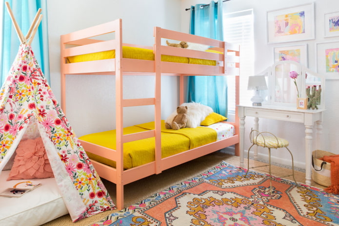 bunk pink bed in the nursery