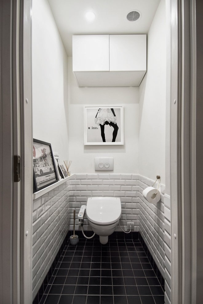 црно-бели дизајн тоалета