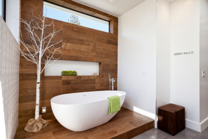 fa hatású csempe a fürdőszobában, modern stílusban