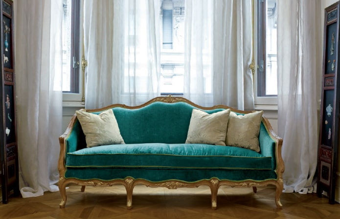 türkiz kanapé klasszikus stílusban