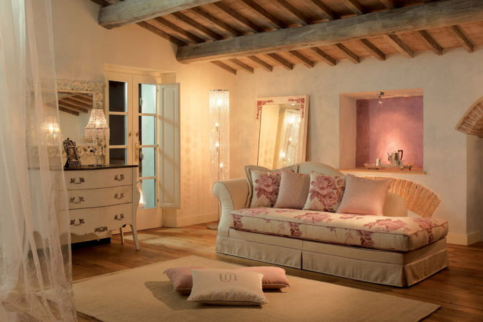 oszmán a belső térben Provence stílusban