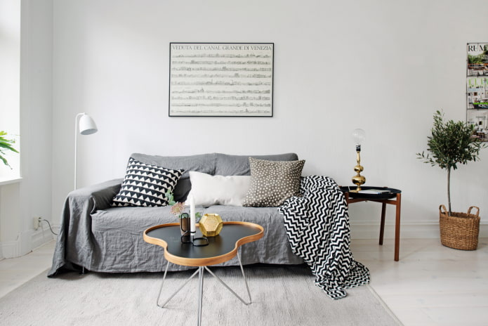 Sofabezug im skandinavischen Stil