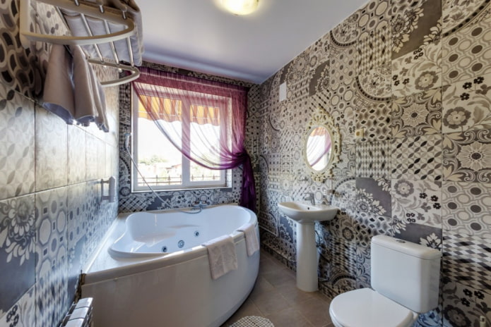patterned tiles in the bathroom interior