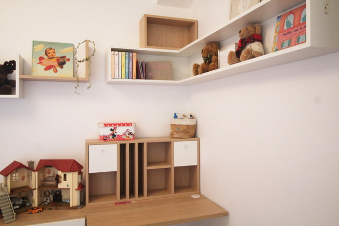corner shelves in the interior of the nursery