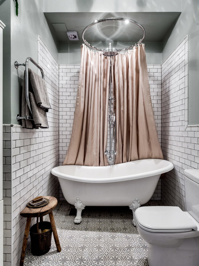 Luxurious shower curtain