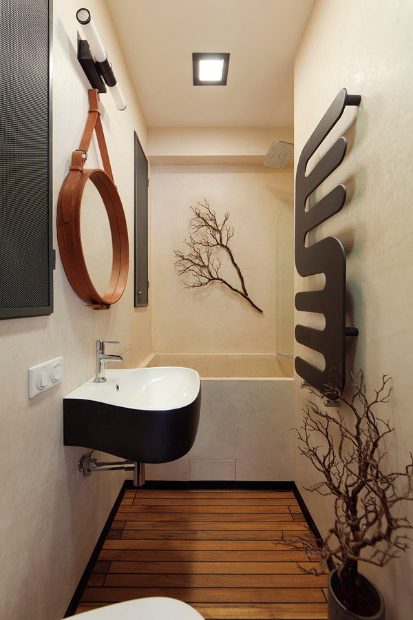 Design eines Badezimmers im Inneren einer Wohnung von 35 Quadratmetern
