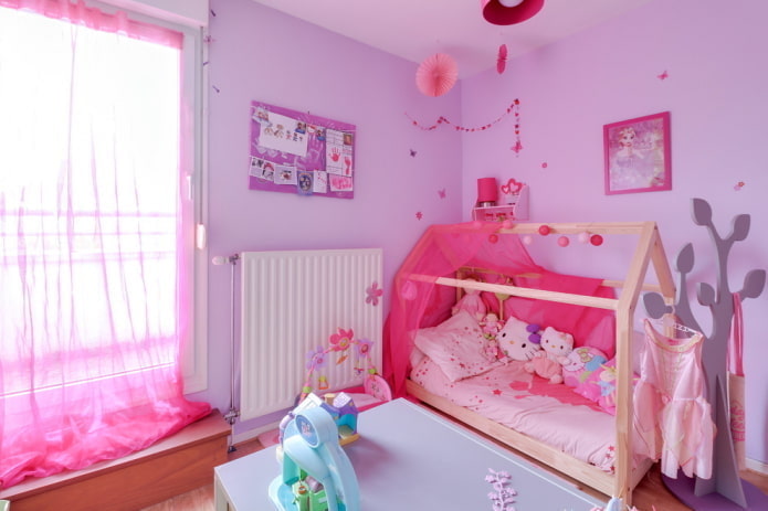 ห้องสีชมพูและม่วงสำหรับเด็กผู้หญิง
