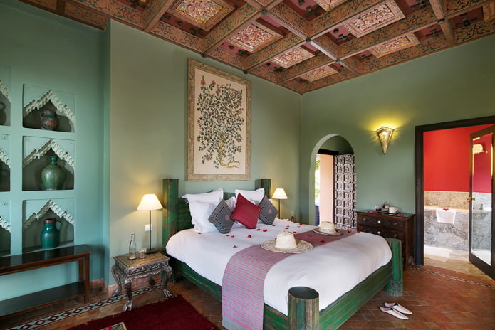 green bedroom in oriental style