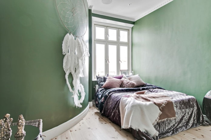 das Schlafzimmer in grünen Farben dekorieren