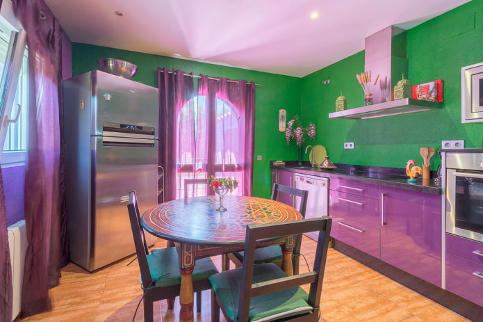 kitchen design in purple-green tones