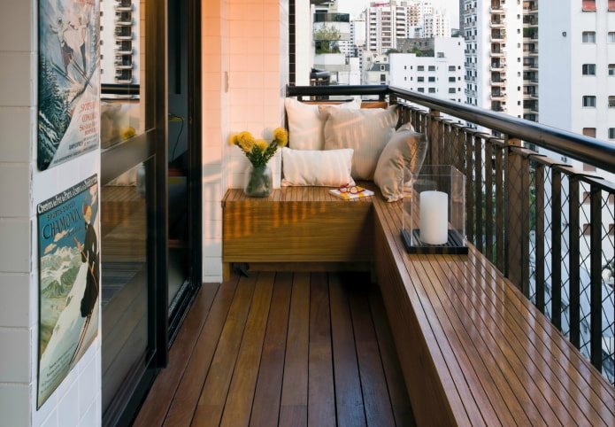 дизајн отвореног балкона