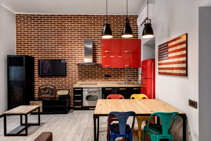 the picture of the american flag in the kitchen