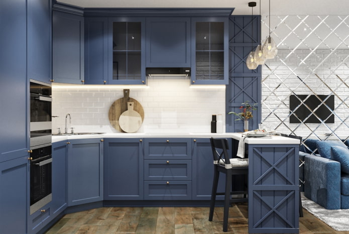 finishing the kitchen in blue