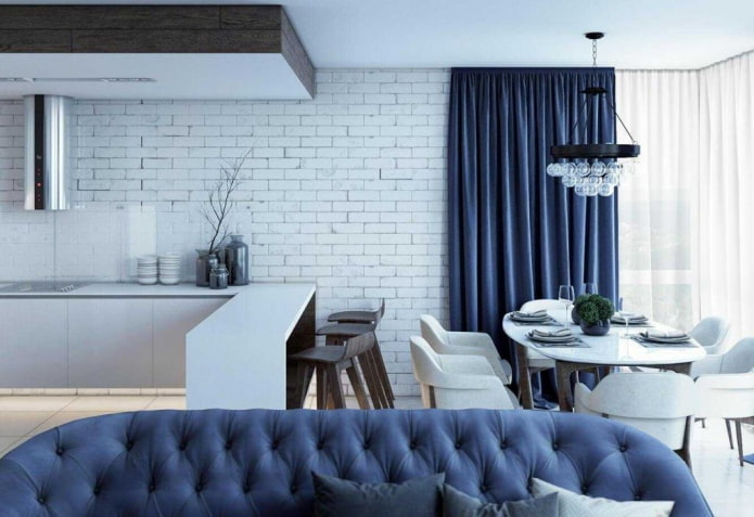 Interieur der Wohnküche in Blautönen