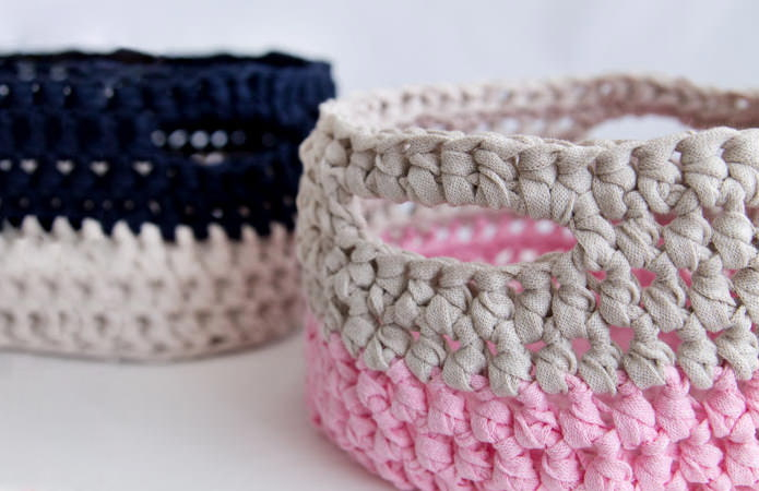 baskets made of cotton cord in two colors