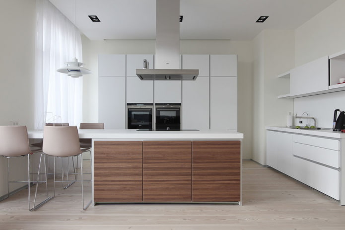 kitchen layout with an island element