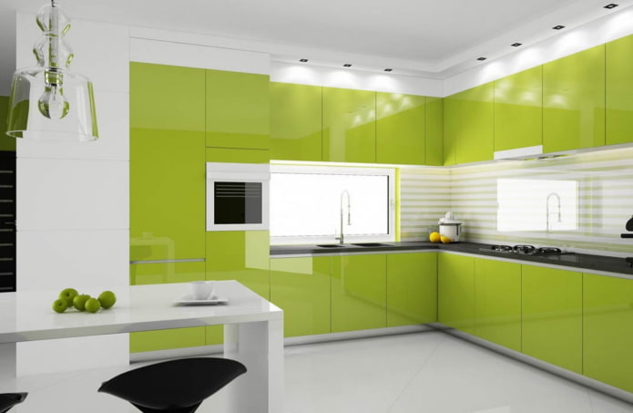 ภายในห้องครัวในโทนสีขาวและเขียวอ่อน