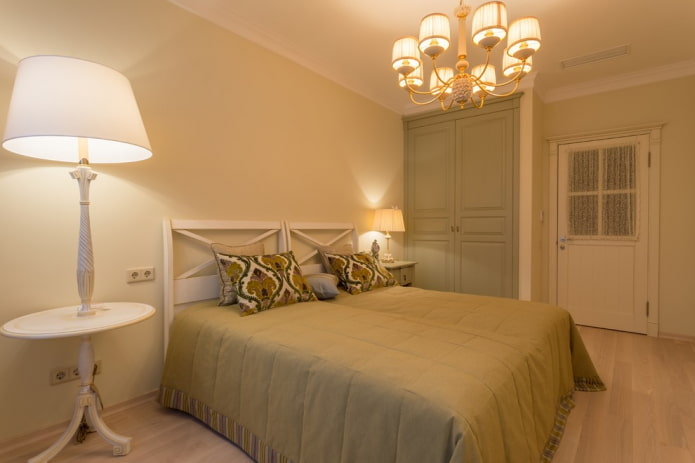 lighting in the interior of the bedroom in Provencal style