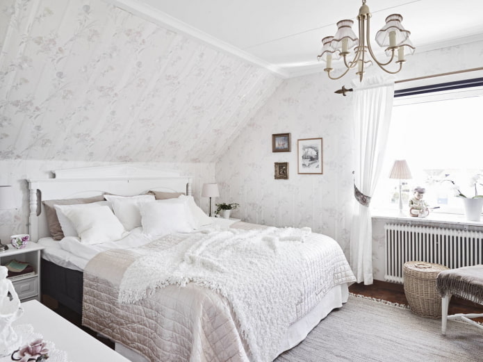 fehér Provence stílusú hálószoba belső