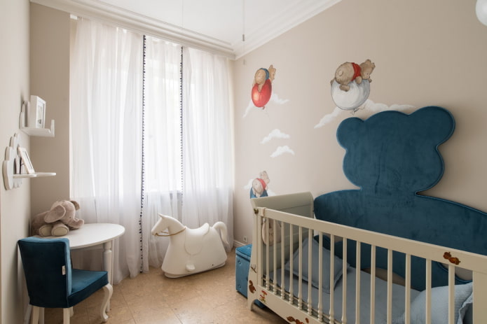 Kinderzimmerdesign für einen neugeborenen Jungen