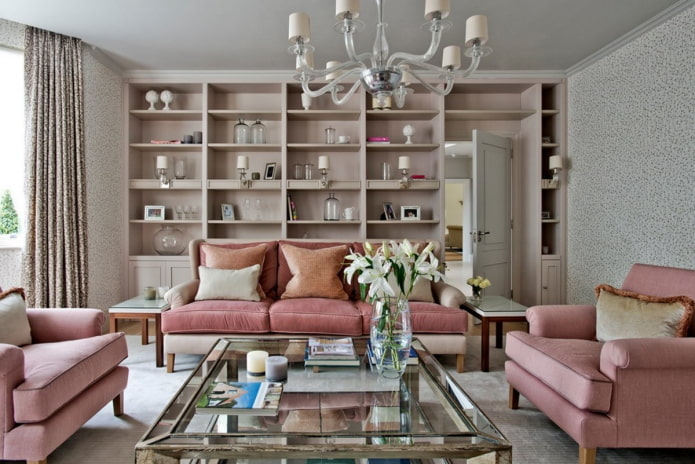 nappali belső szürke-rózsaszín árnyalatok