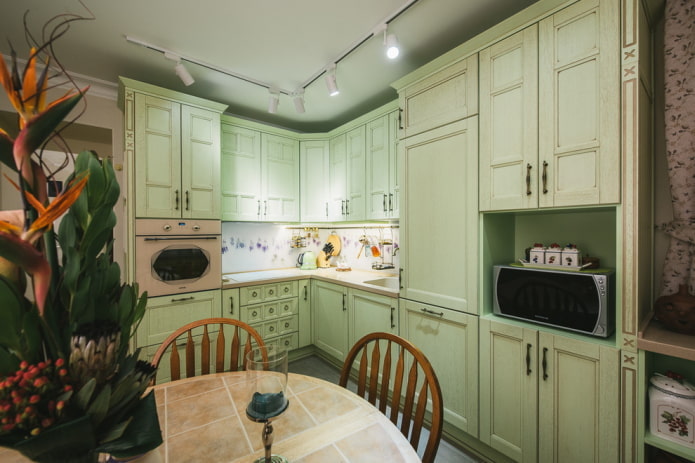 การออกแบบห้องครัวในโทนสีเขียวอ่อน
