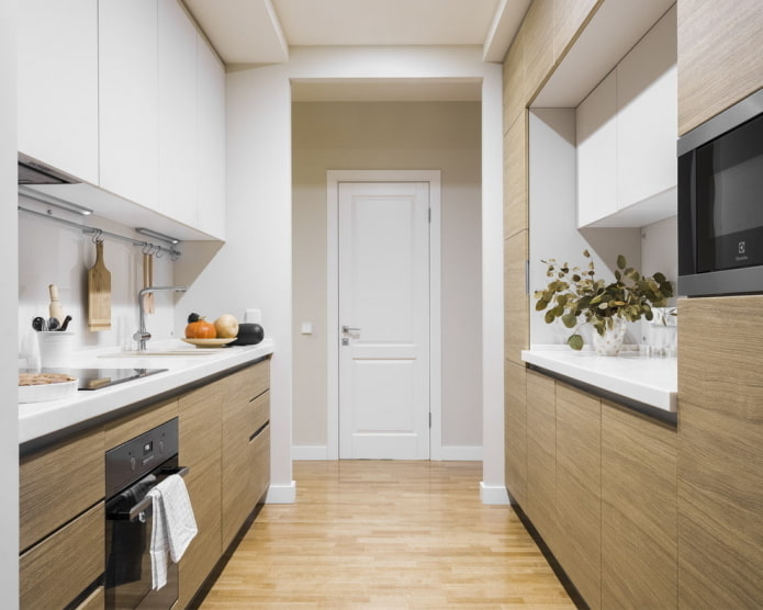two-row layout ng walk-through kitchen