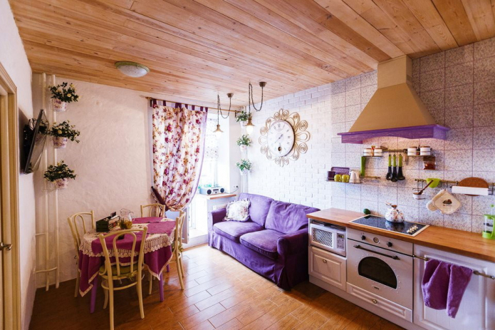 кухиња-дневна соба у стилу Провенце