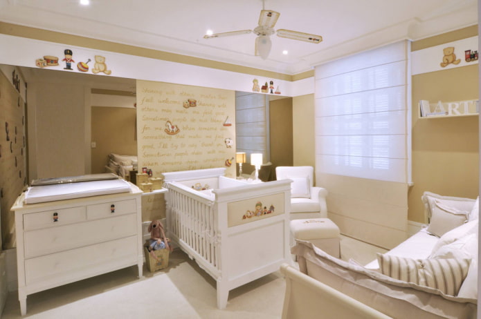 kleines Zimmer für ein Neugeborenes