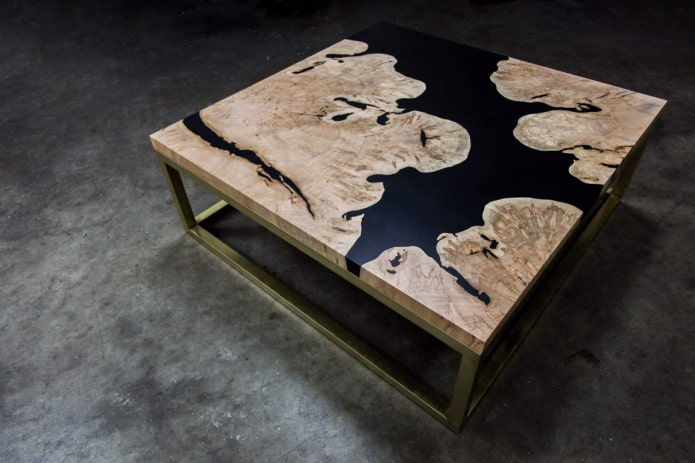 โต๊ะข้างไม้