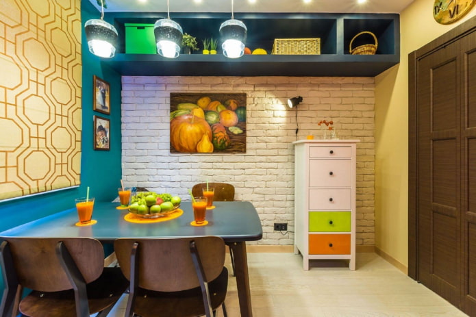 lighting in the kitchen with an area of ​​9 squares