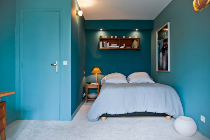 finishing turquoise bedroom