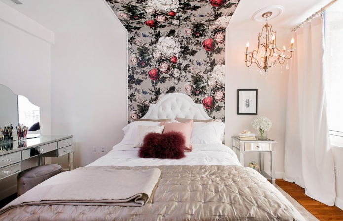 wallpaper with peonies