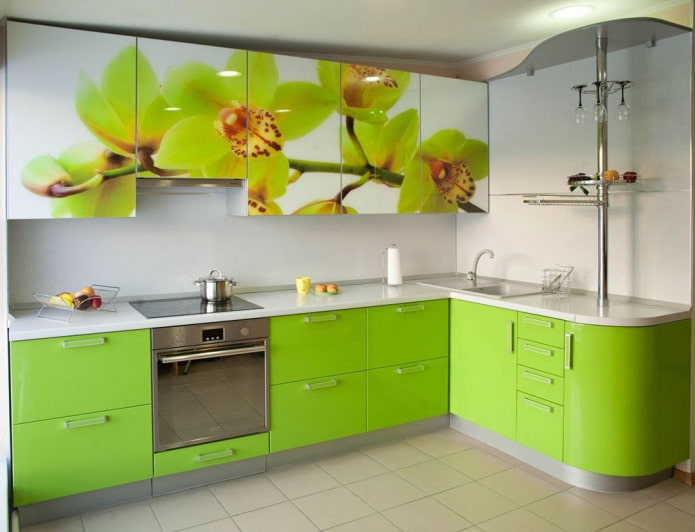 Kitchen with photo printing