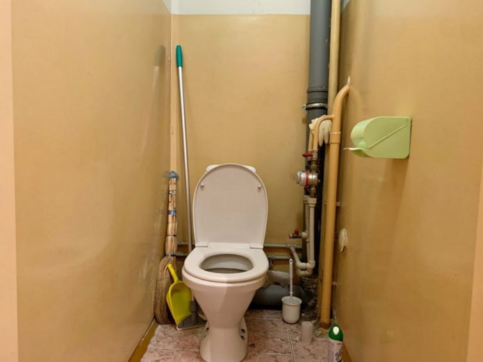 Hässliche Toilette