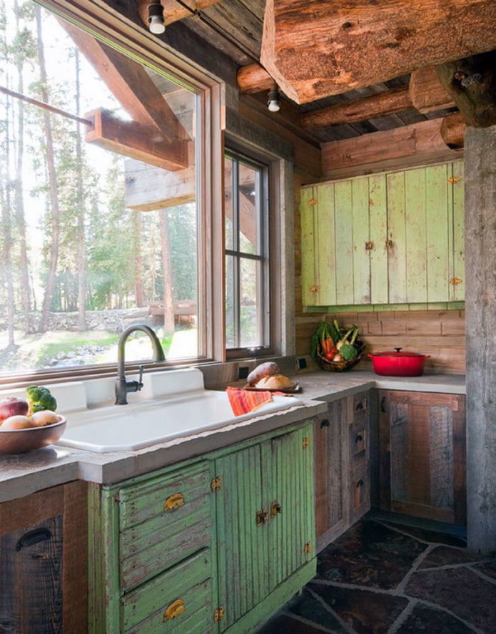 kitchen from old furniture