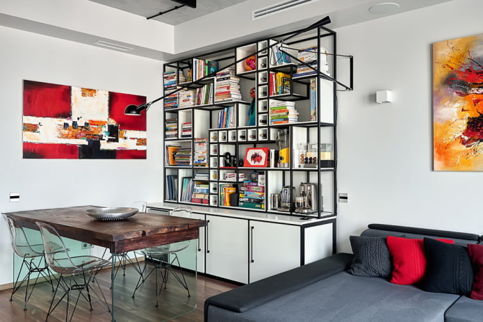 Shelving unit with open shelves