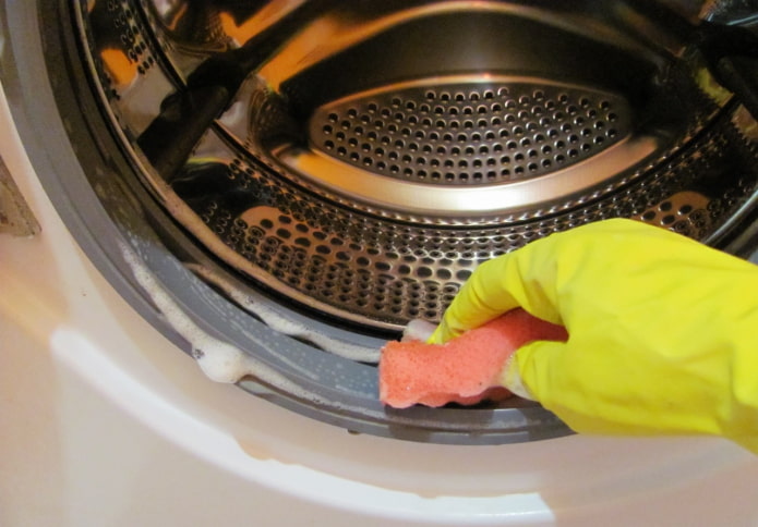 how to clean a washer