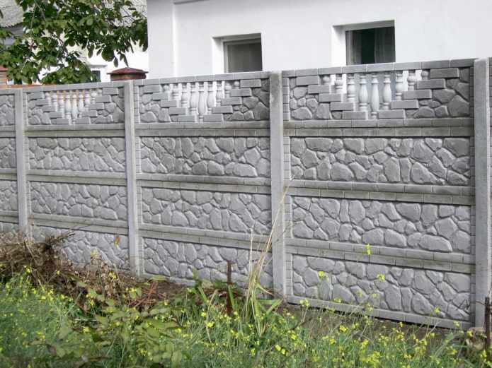 concrete fence under the stone