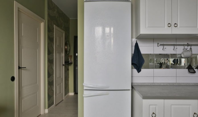 Refrigerator and corridor