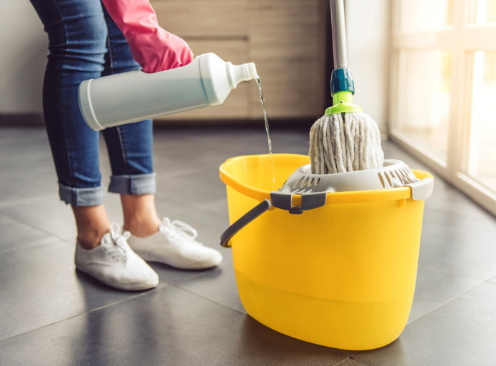 Adding floor cleaning products