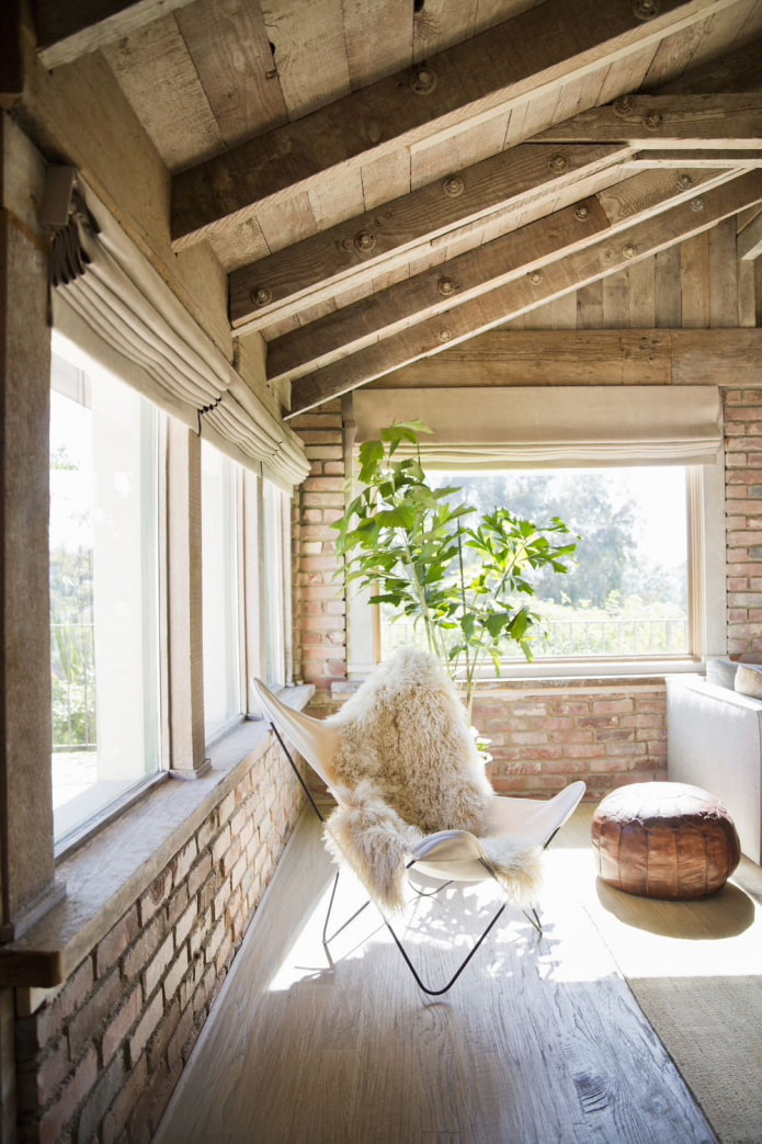 veranda with brick walls