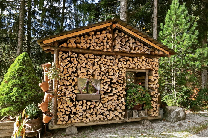 unusual firewood