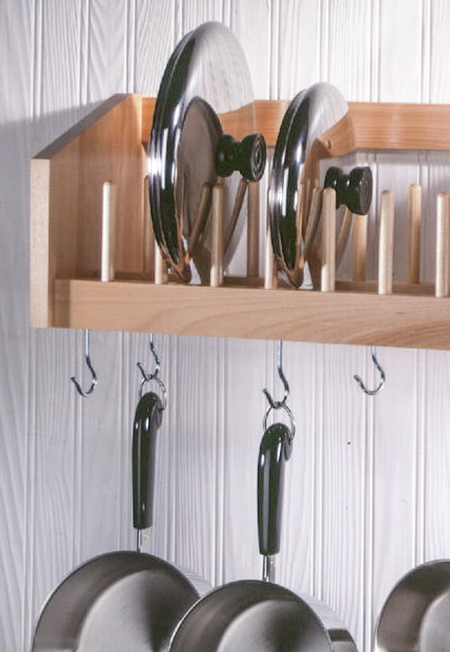 Shelf with dividers