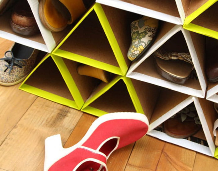 Ready-made shoe rack with your own hands