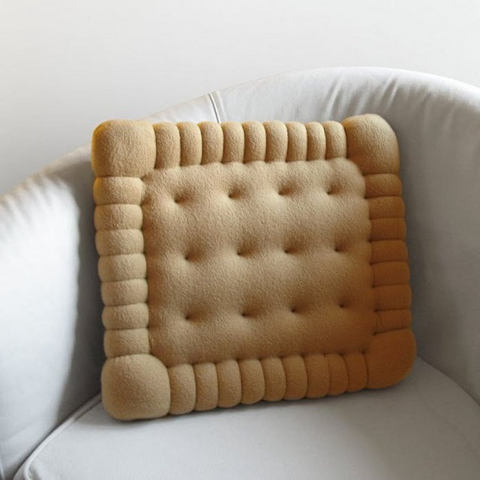 fancy cookie pillow