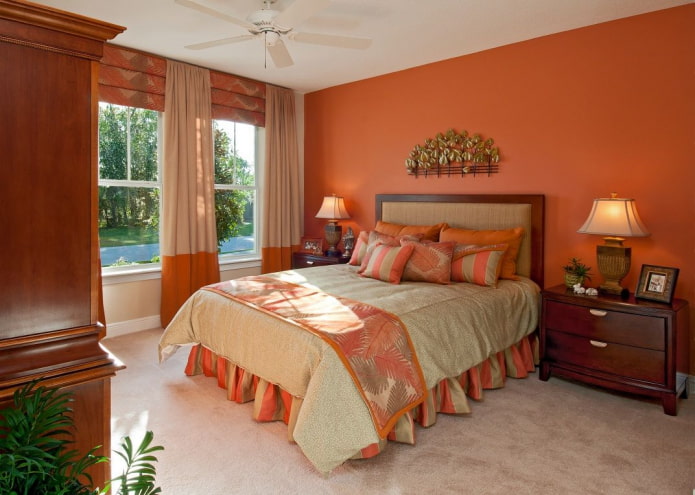 orangefarbenes Schlafzimmer
