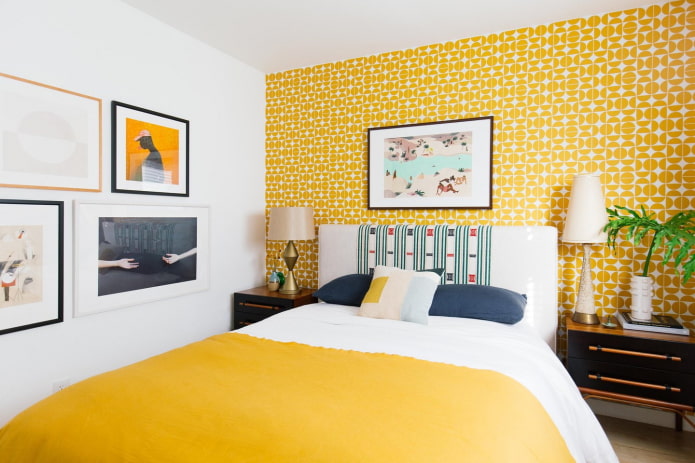 gelbe Wand im Schlafzimmer