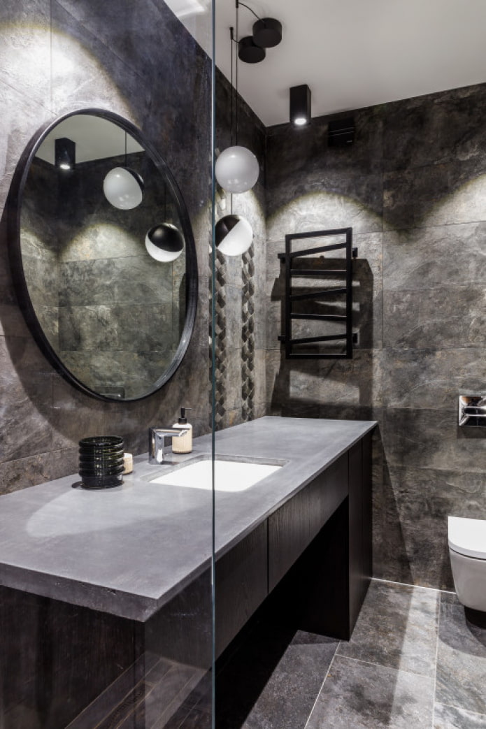 black accents in the bathroom